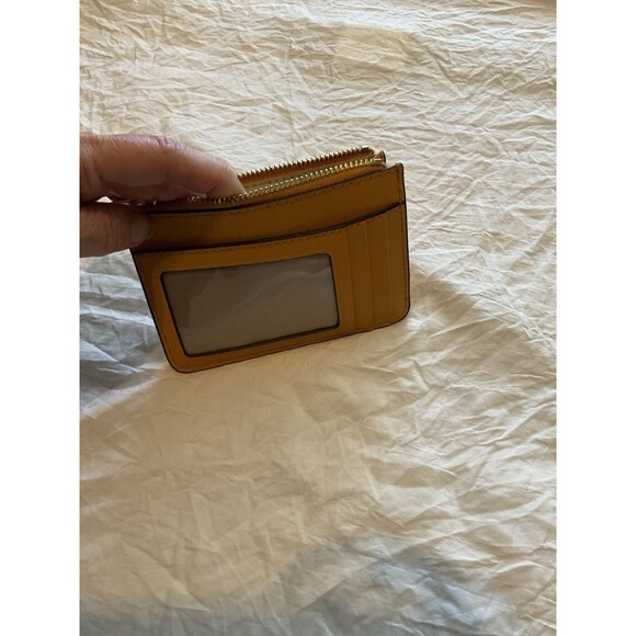 Michael Kors Jet Set, Travel, Small, Top Zip, Coin Keychain Wallet, Marigold - Picture 4 of 5